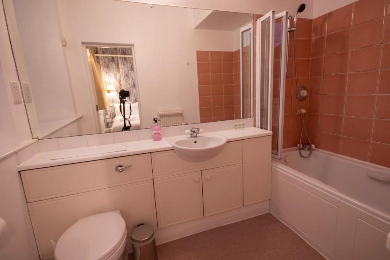 Douglas Arms Hotel Castle Douglas ภายนอก รูปภาพ